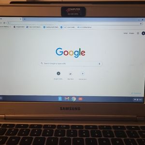 Laptop with USB DVD player